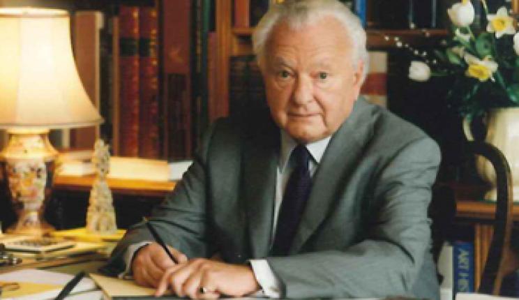 It is with great sadness that I Tatti shares the news of Professor Walter Kaiser’s death on January 5, 2016, Director of Villa I Tatti from 1988-2002. Our thoughts are with his family at this time.
