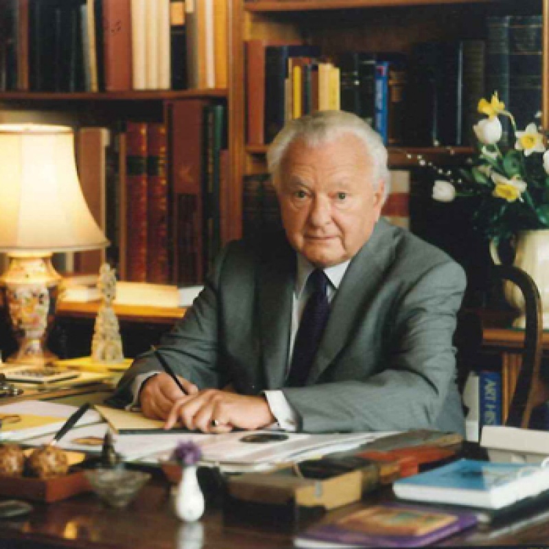 It is with great sadness that I Tatti shares the news of Professor Walter Kaiser’s death on January 5, 2016, Director of Villa I Tatti from 1988-2002. Our thoughts are with his family at this time.