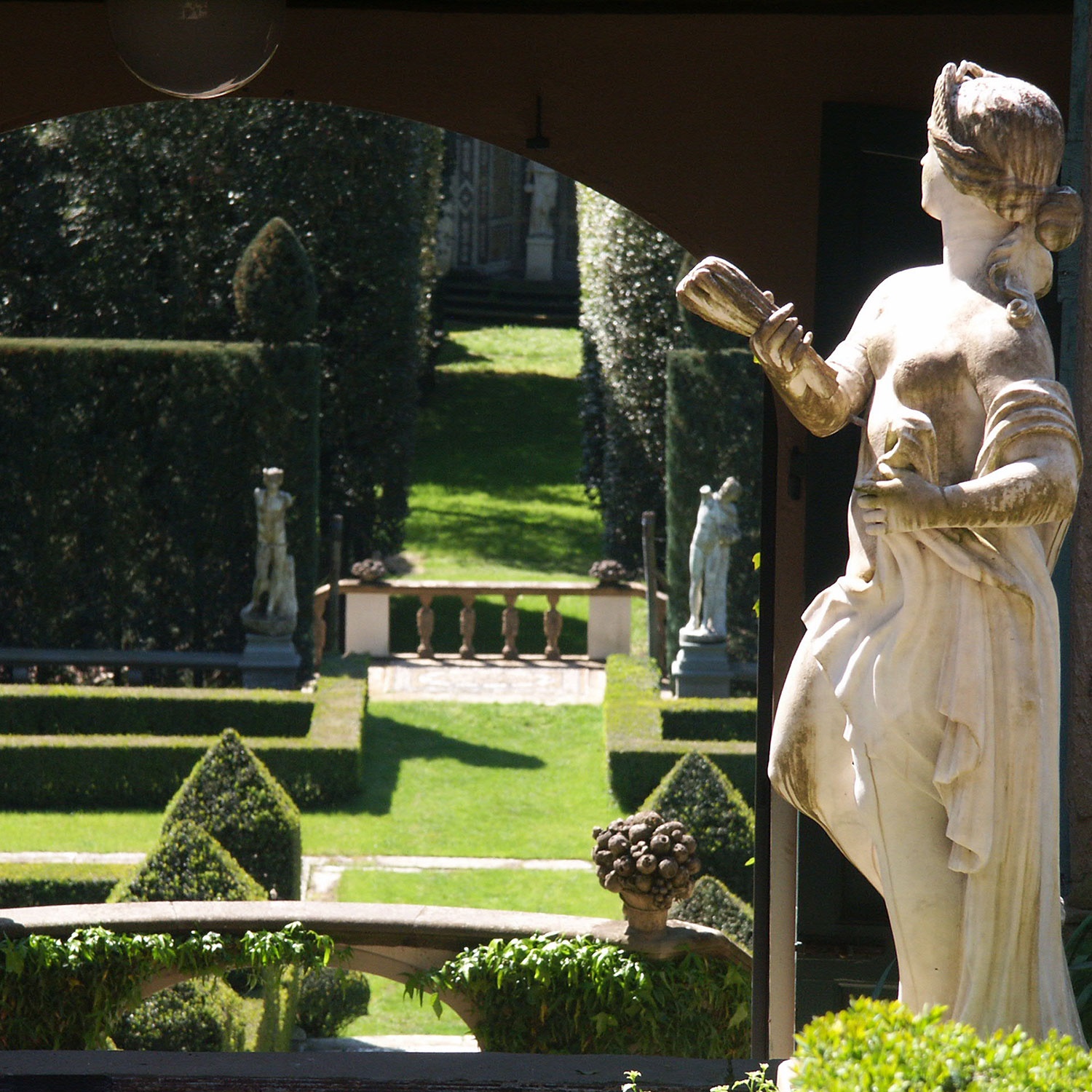 Statue in the italianite garden of I Tatti