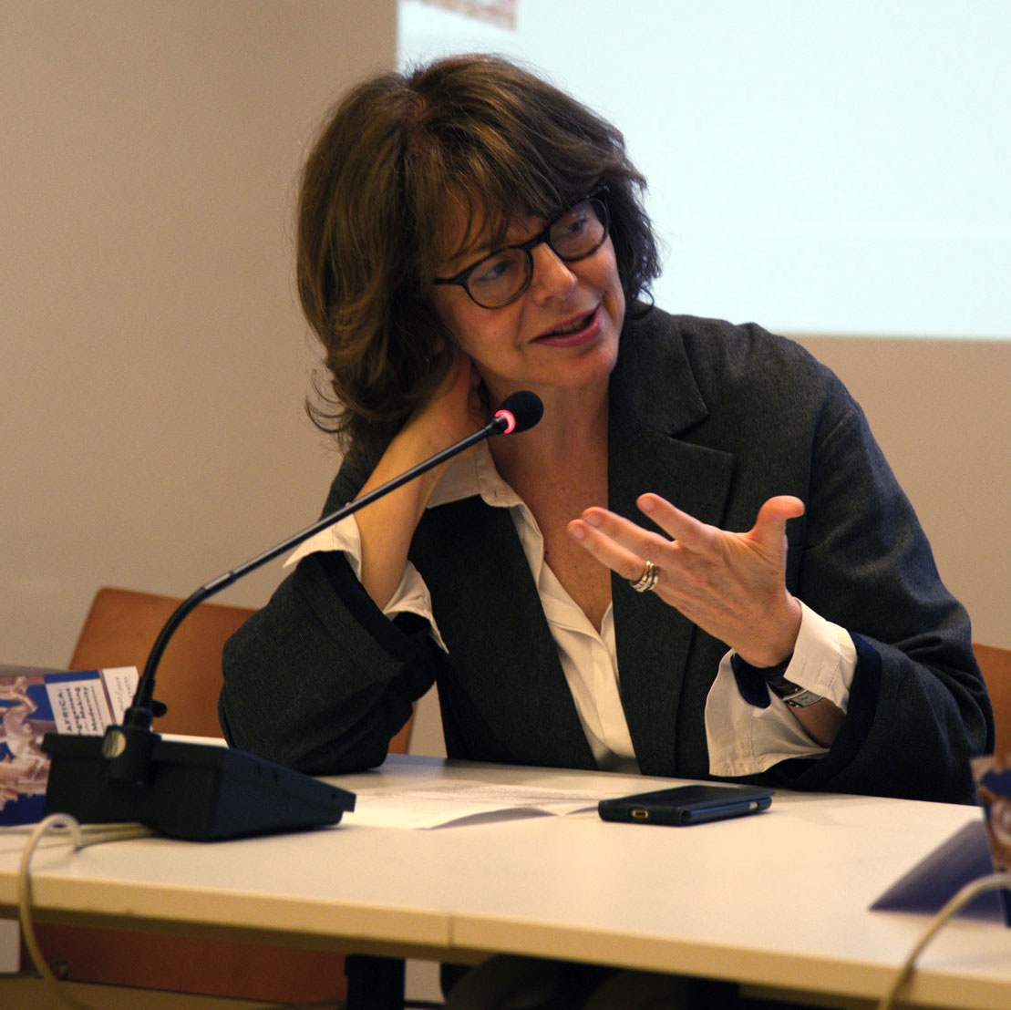 Alina Payne during a conference