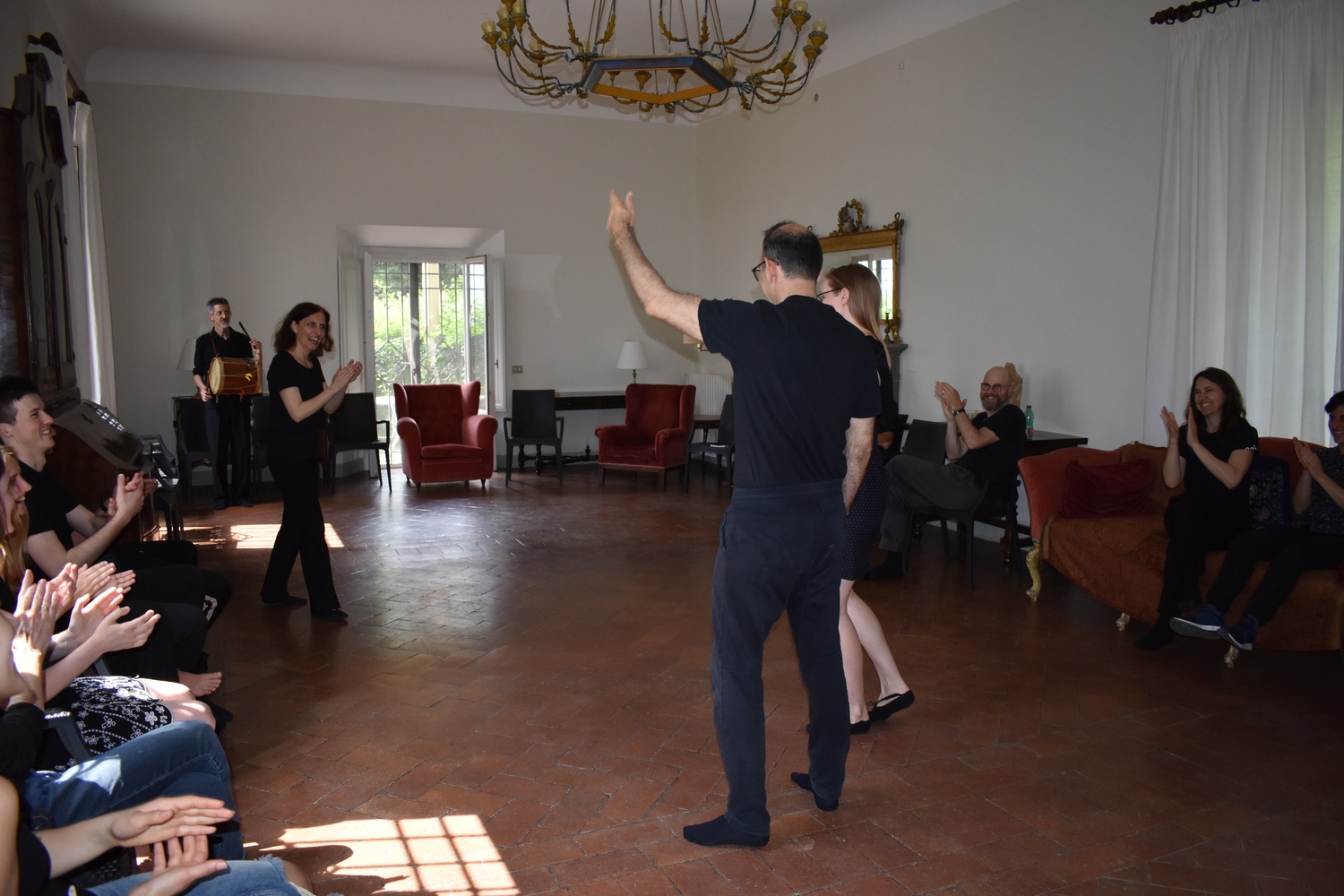 dance 2