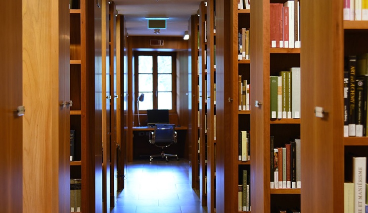 Detail of the Smyth Wing, Berenson Library