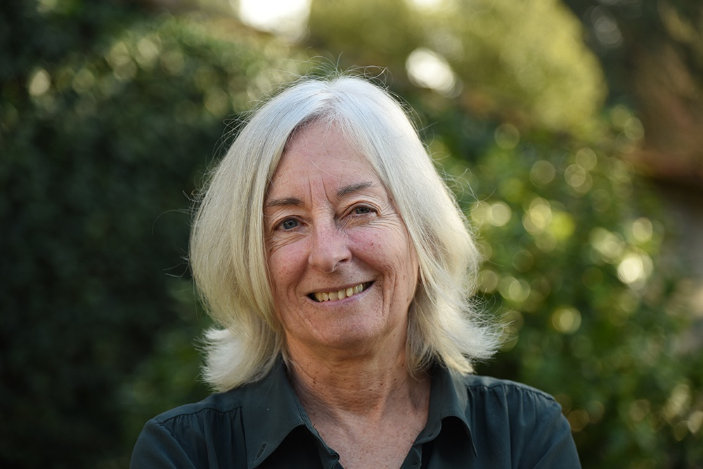 Portrait photo of Jane Tylus